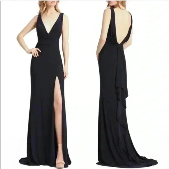 NWOT Mac Duggal V Neck Wedding Gown Navy blue size 4 - Picture 1 of 4